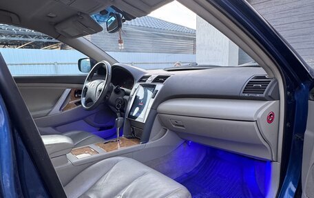 Toyota Camry, 2006 год, 990 000 рублей, 9 фотография