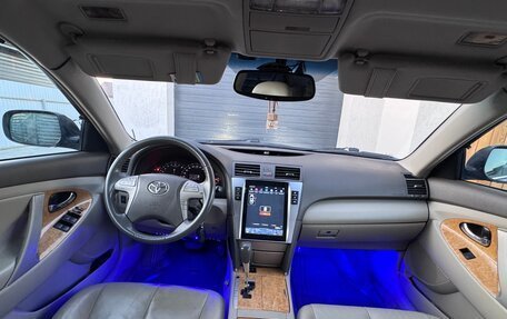 Toyota Camry, 2006 год, 990 000 рублей, 10 фотография