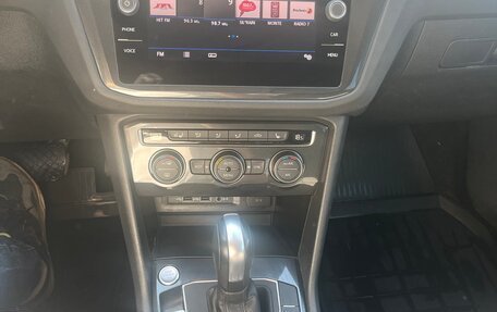 Volkswagen Tiguan II, 2019 год, 2 400 000 рублей, 9 фотография