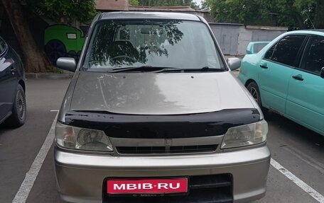 Nissan Cube II, 1999 год, 210 000 рублей, 1 фотография