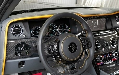 Rolls-Royce Cullinan, 2022 год, 83 500 000 рублей, 21 фотография