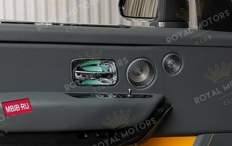 Rolls-Royce Cullinan, 2022 год, 83 500 000 рублей, 24 фотография