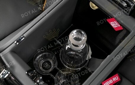 Rolls-Royce Cullinan, 2022 год, 83 500 000 рублей, 28 фотография