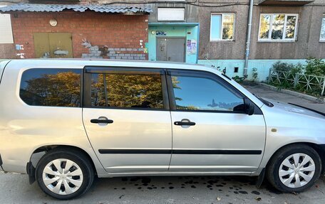 Toyota Succeed I рестайлинг, 2003 год, 500 000 рублей, 3 фотография