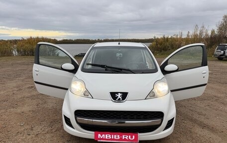 Peugeot 107 I рестайлинг, 2011 год, 600 000 рублей, 10 фотография