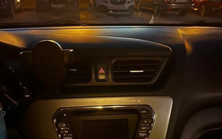 KIA Rio III рестайлинг, 2013 год, 890 000 рублей, 6 фотография