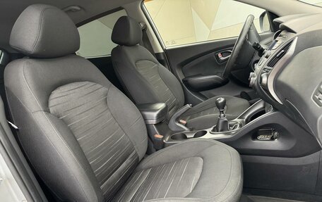 Hyundai ix35 I рестайлинг, 2013 год, 1 049 000 рублей, 14 фотография