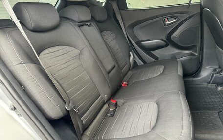 Hyundai ix35 I рестайлинг, 2013 год, 1 049 000 рублей, 16 фотография