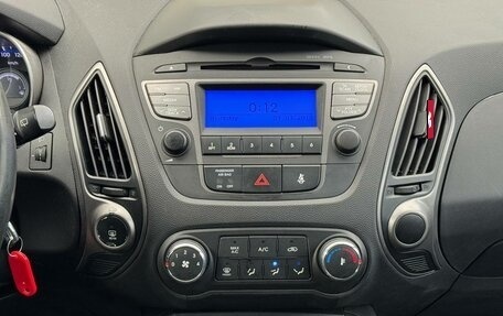 Hyundai ix35 I рестайлинг, 2013 год, 1 049 000 рублей, 13 фотография