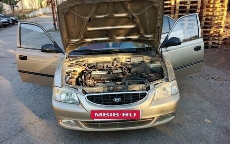 Hyundai Accent II, 2004 год, 400 000 рублей, 2 фотография