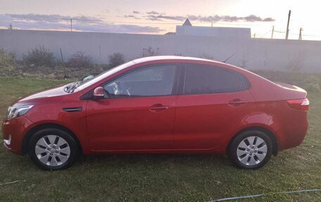 KIA Rio III рестайлинг, 2012 год, 820 000 рублей, 10 фотография