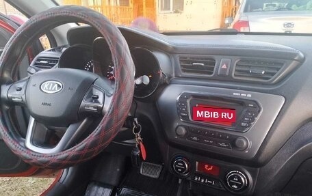 KIA Rio III рестайлинг, 2012 год, 820 000 рублей, 2 фотография