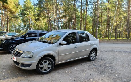 Renault Logan I, 2013 год, 600 000 рублей, 5 фотография
