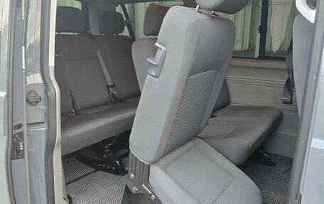 Volkswagen Caravelle T5, 2014 год, 1 700 000 рублей, 12 фотография