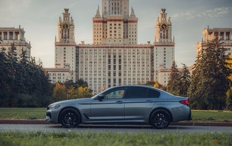 BMW 5 серия, 2019 год, 3 540 000 рублей, 13 фотография