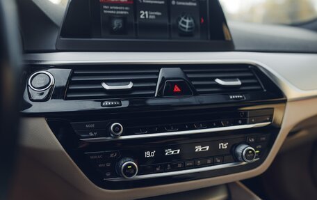 BMW 5 серия, 2019 год, 3 540 000 рублей, 25 фотография