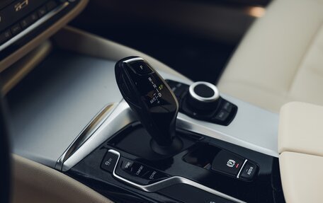 BMW 5 серия, 2019 год, 3 540 000 рублей, 24 фотография