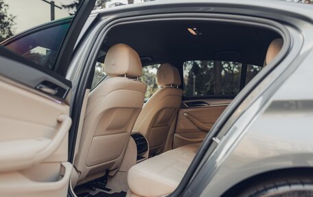 BMW 5 серия, 2019 год, 3 540 000 рублей, 29 фотография