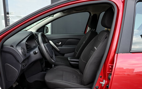 Renault Sandero II рестайлинг, 2017 год, 900 000 рублей, 10 фотография