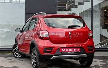 Renault Sandero II рестайлинг, 2017 год, 900 000 рублей, 7 фотография