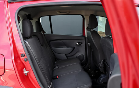 Renault Sandero II рестайлинг, 2017 год, 900 000 рублей, 18 фотография