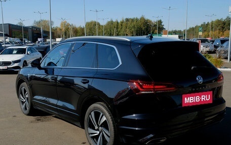 Volkswagen Touareg III, 2018 год, 3 396 400 рублей, 7 фотография