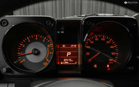 Suzuki Jimny, 2020 год, 2 940 000 рублей, 12 фотография