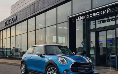 MINI Hatch, 2016 год, 2 000 000 рублей, 2 фотография