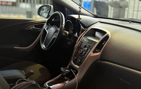 Opel Astra J, 2012 год, 550 000 рублей, 8 фотография