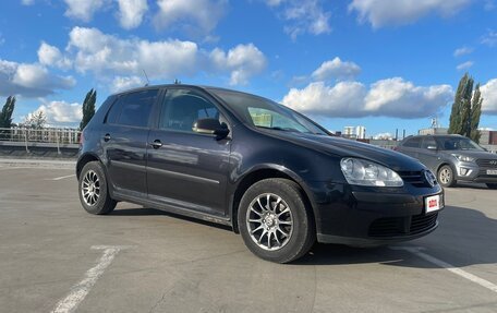 Volkswagen Golf V, 2006 год, 620 000 рублей, 2 фотография