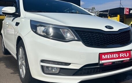 KIA Rio III рестайлинг, 2015 год, 890 000 рублей, 2 фотография