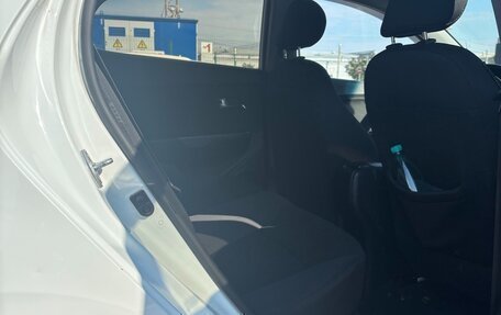 KIA Rio III рестайлинг, 2015 год, 890 000 рублей, 10 фотография