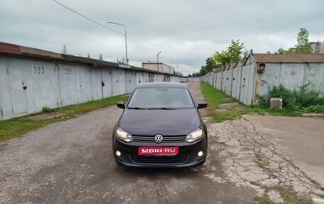 Volkswagen Polo VI (EU Market), 2012 год, 950 000 рублей, 1 фотография
