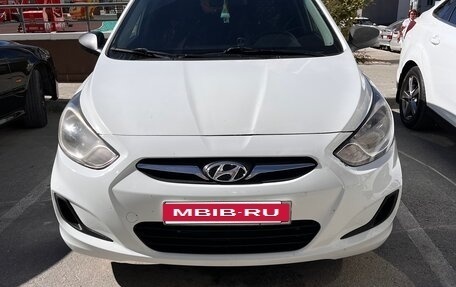 Hyundai Solaris II рестайлинг, 2014 год, 660 000 рублей, 1 фотография