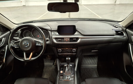 Mazda 6, 2018 год, 2 085 000 рублей, 17 фотография