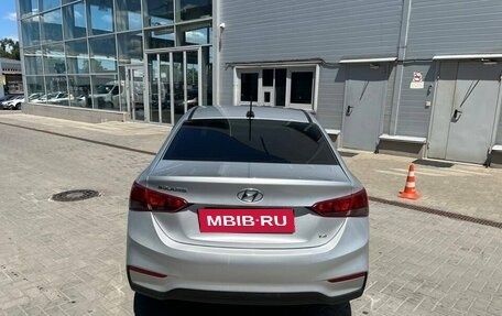 Hyundai Solaris II рестайлинг, 2019 год, 6 фотография