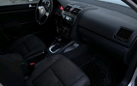 Volkswagen Golf V, 2005 год, 470 000 рублей, 15 фотография