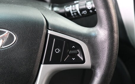Hyundai Solaris II рестайлинг, 2013 год, 1 029 000 рублей, 15 фотография