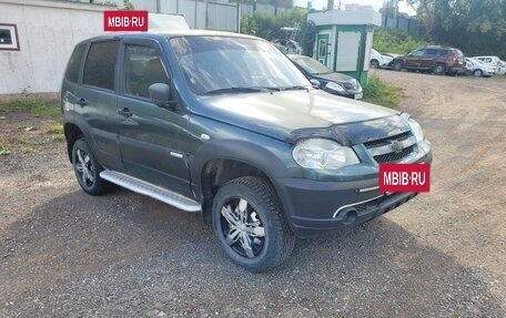 Chevrolet Niva I рестайлинг, 2012 год, 260 437 рублей, 4 фотография