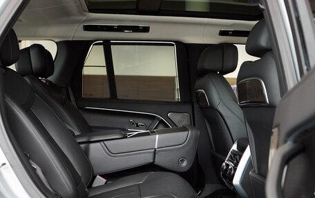 Land Rover Range Rover IV рестайлинг, 2025 год, 23 700 000 рублей, 12 фотография