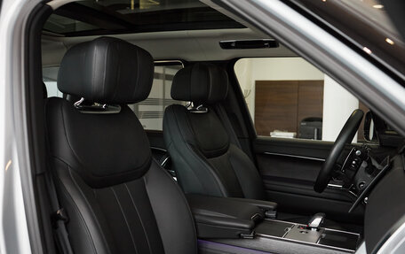 Land Rover Range Rover IV рестайлинг, 2025 год, 23 700 000 рублей, 8 фотография