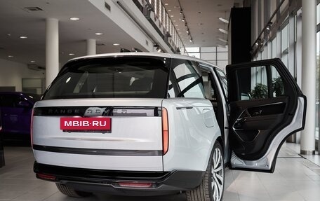 Land Rover Range Rover IV рестайлинг, 2025 год, 23 700 000 рублей, 6 фотография