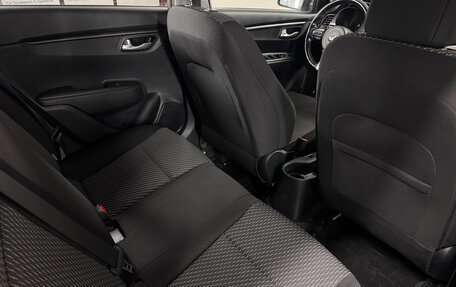 KIA Rio IV, 2018 год, 1 397 000 рублей, 19 фотография