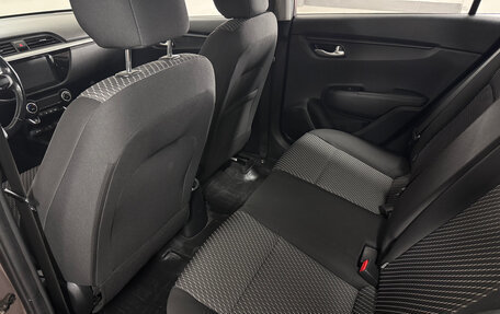 KIA Rio IV, 2018 год, 1 397 000 рублей, 20 фотография