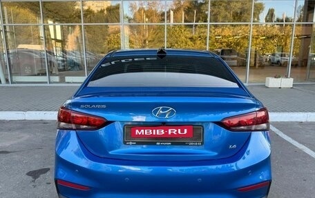 Hyundai Solaris II рестайлинг, 2017 год, 1 240 000 рублей, 5 фотография
