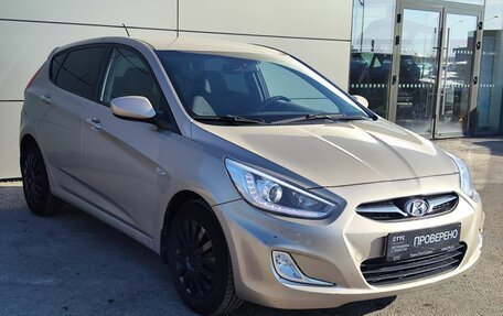 Hyundai Solaris II рестайлинг, 2014 год, 749 000 рублей, 3 фотография