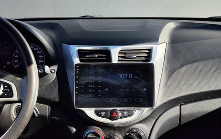Hyundai Solaris II рестайлинг, 2014 год, 749 000 рублей, 18 фотография