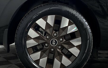 Hyundai Staria, 2021 год, 5 370 000 рублей, 24 фотография