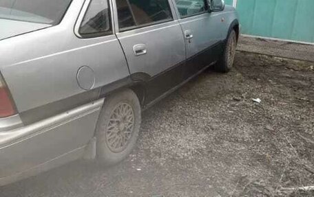 Daewoo Nexia I рестайлинг, 1997 год, 100 000 рублей, 2 фотография