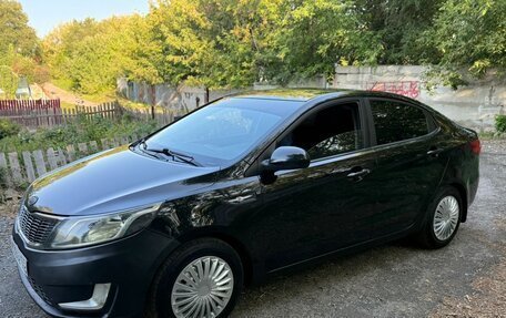 KIA Rio III рестайлинг, 2012 год, 535 000 рублей, 2 фотография